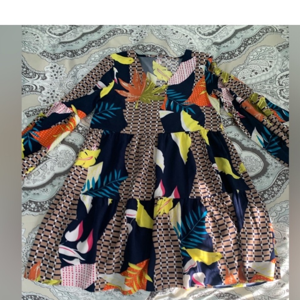 Funlingo tiered long sleeve dress